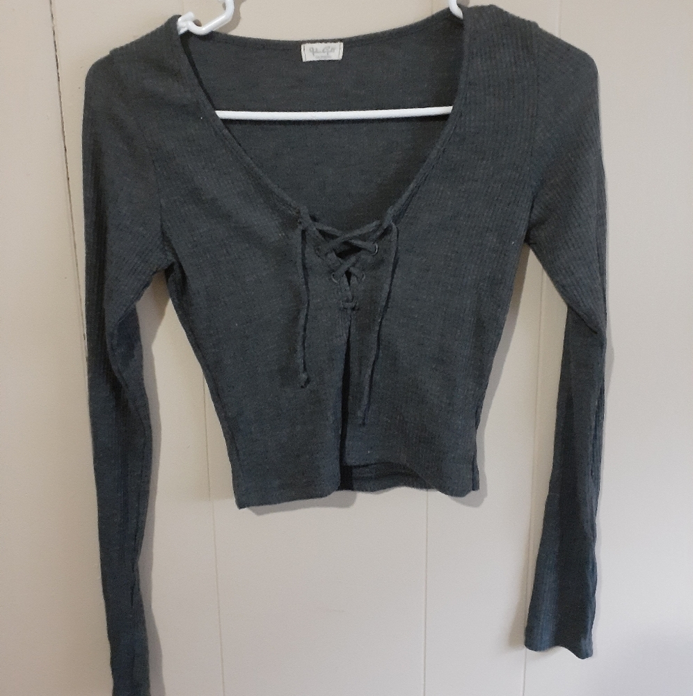 John craft Gray long sleeve crop top size small - Picture 1 of 3